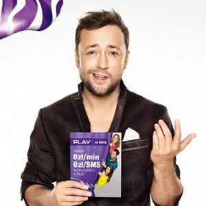 czeslaw-mozil-i-kamil-bednarek-w-kolejnych-reklamach-play