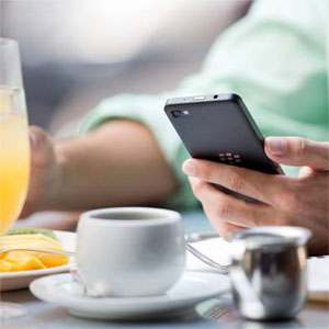 przeszlo-polowa-ludzi-na-swiecie-ma-telefon-komorkowy
