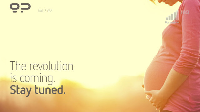 geeksphone-revolution-telefon-z-androidem-oraz-firefox-os-jednoczesnie