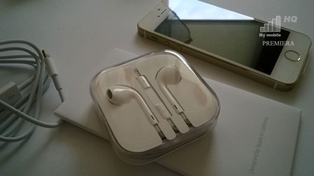 brak-sluchawek-w-zestawie-z-nowym-telefonem-zmora-naszych-czasow