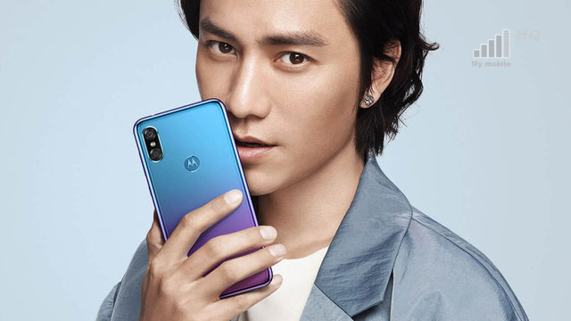 Motorola P30 cena opinie specyfikacja naśladownictwo kopiowanie wygląd design Apple iPhone X